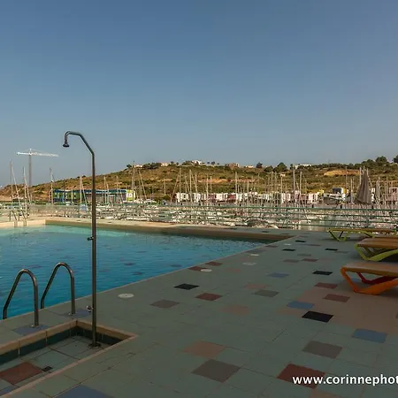 Apartment Stunning Marina View Albufeira
